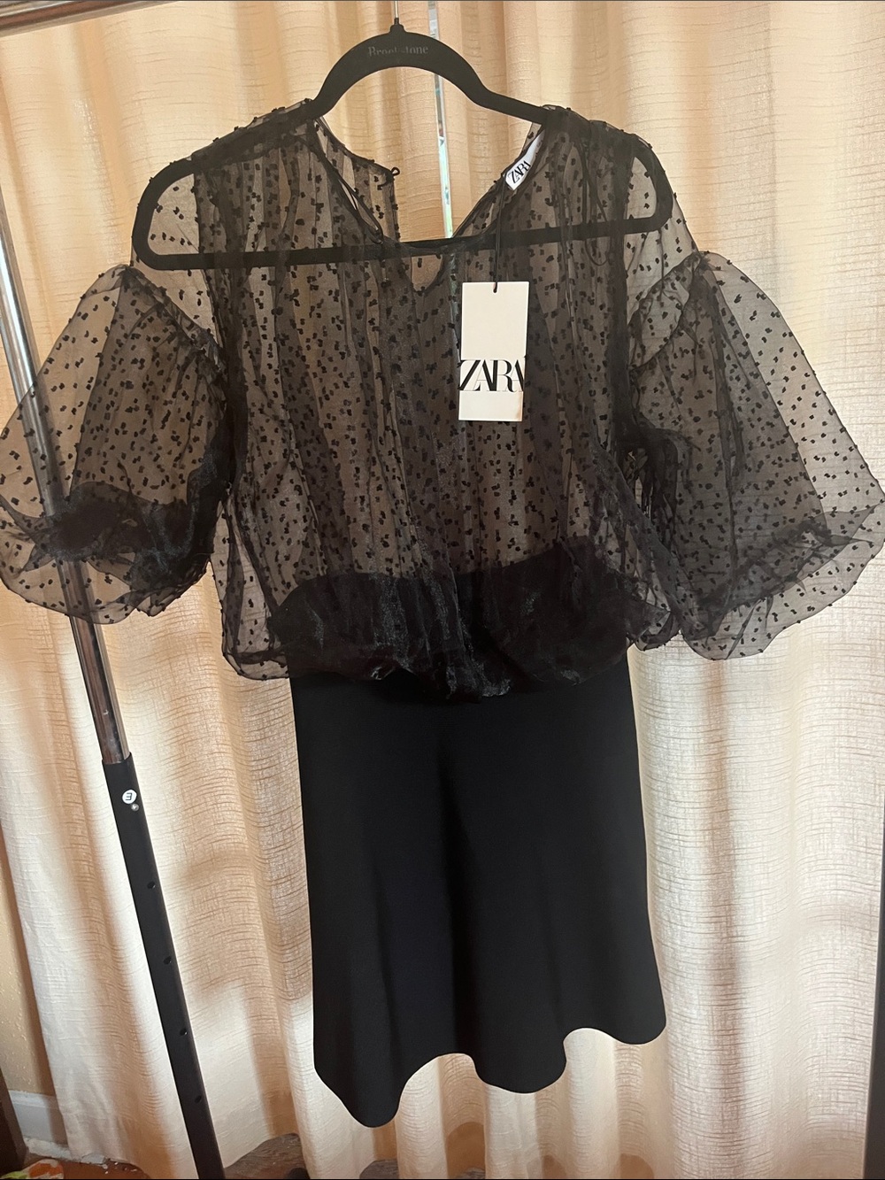 Zara Black Sheer Dot Puff-Sleeve Crop Top